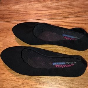 Skechers Air-cooled Memory Foam flats size 10